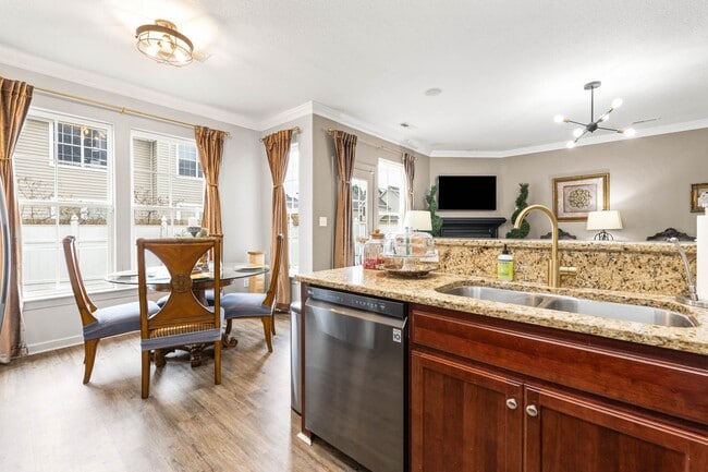 Building Photo - Single Family in Virginia Beach close to Town Center