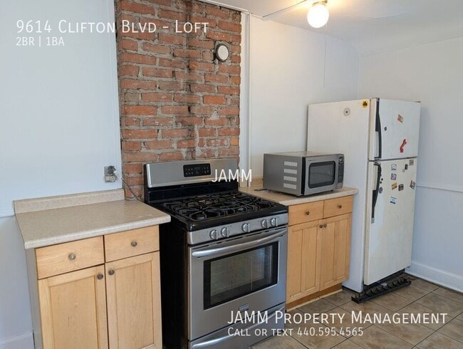 Building Photo - 9614 Clifton Blvd