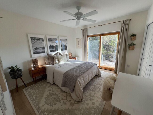 Building Photo - 772 Viento Cir