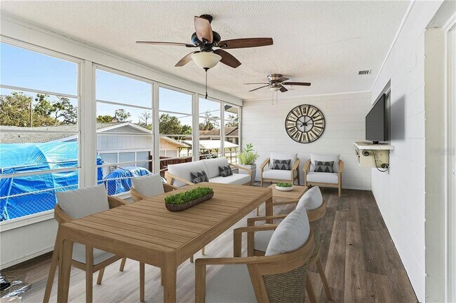 Building Photo - 616 Water Rd