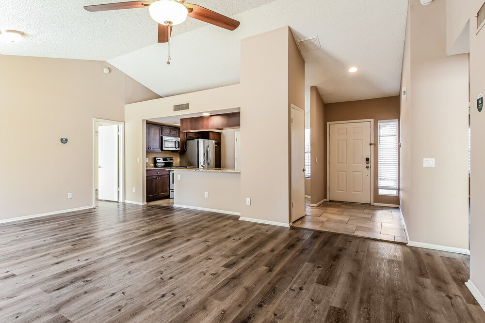 Building Photo - 4755 W Oraibi Dr