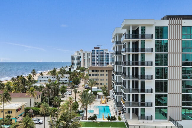 Building Photo - 305 Briny Ave