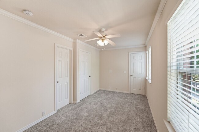 Building Photo - 7449 Danbridge Ln