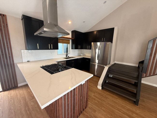 Building Photo - 2 Bedroom, 2 Bath + Loft, with Exceptional Views! Just Steps to the Beach!