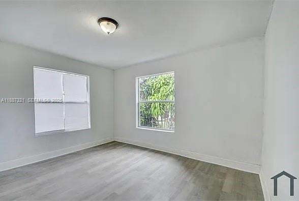 Building Photo - 1030 18th St