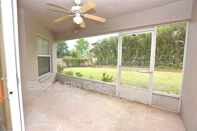Building Photo - 6233 Napa Dr