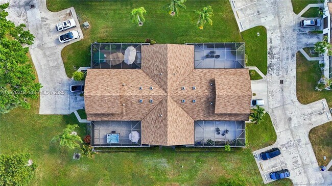 Building Photo - 9568 Boca Gardens Pkwy