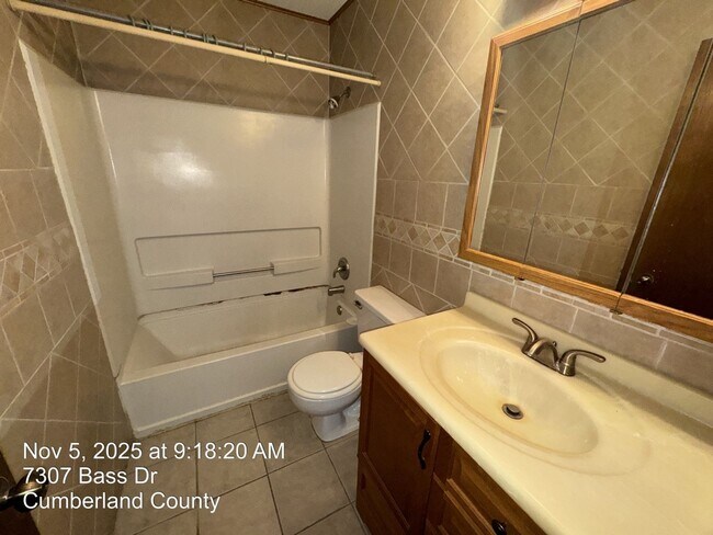 Building Photo - 7307 Bass Dr