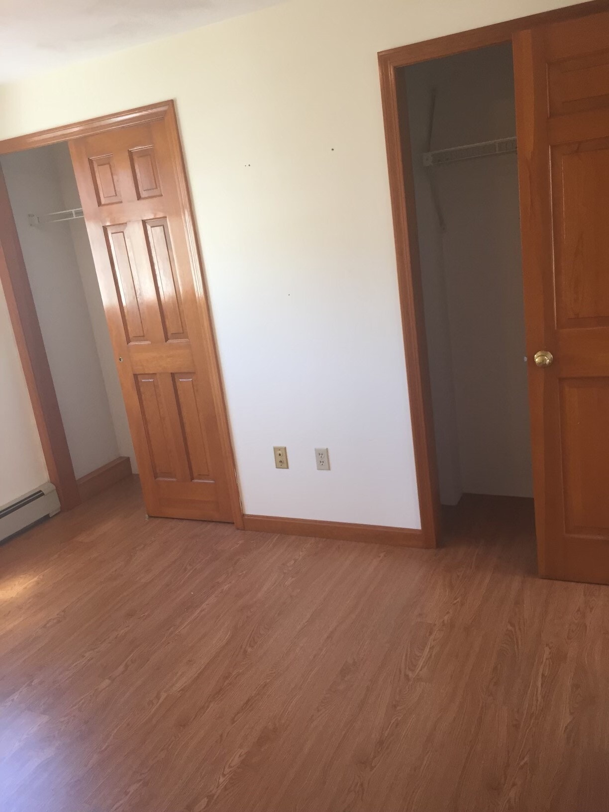 Building Photo - 42 Pond St