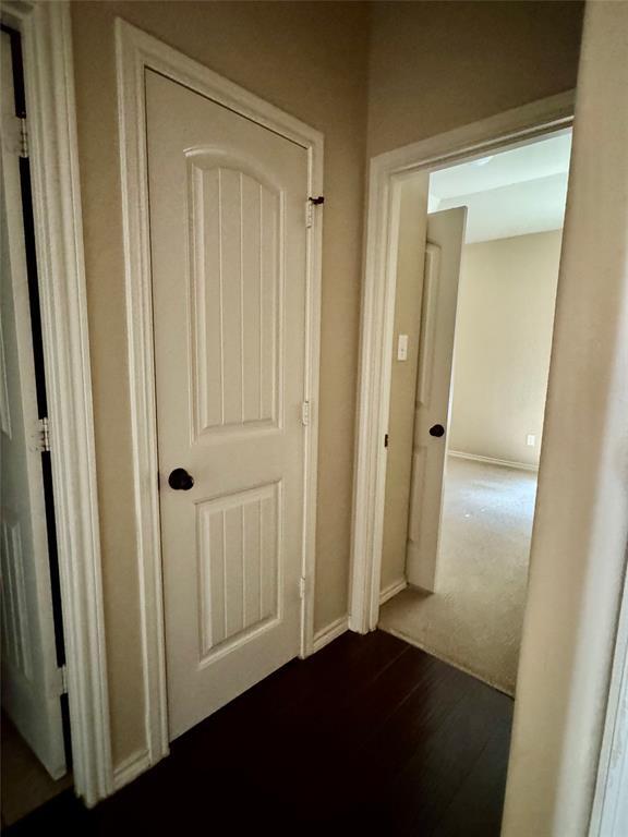 Building Photo - 3000 Whisper Oaks Ln