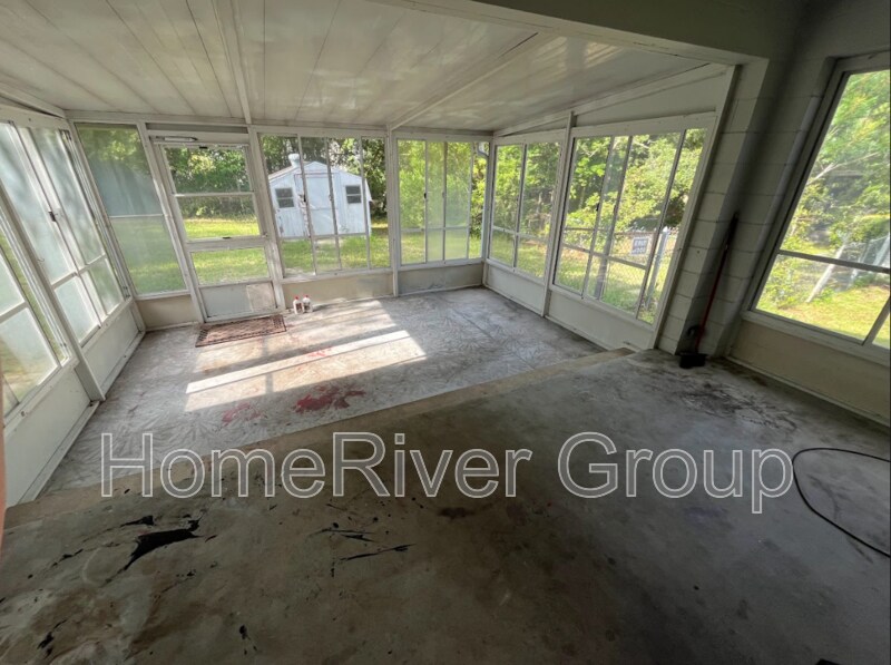 Building Photo - 3155 Boxelder St
