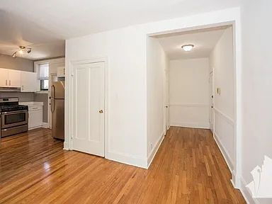 Building Photo - 622 W Stratford Pl