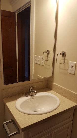 Bathroom - 3210 Main St