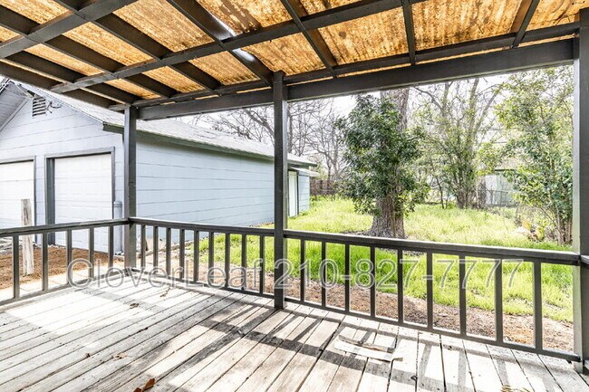 Building Photo - 112 W Hermine Blvd