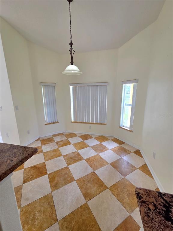 Building Photo - 129 Westchester Ln