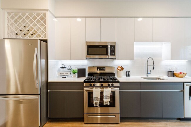 Building Photo - 115 Hoboken Ave
