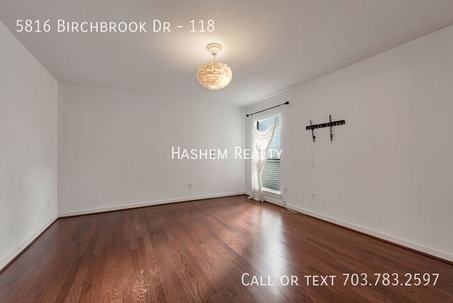 Building Photo - 5816 Birchbrook Dr