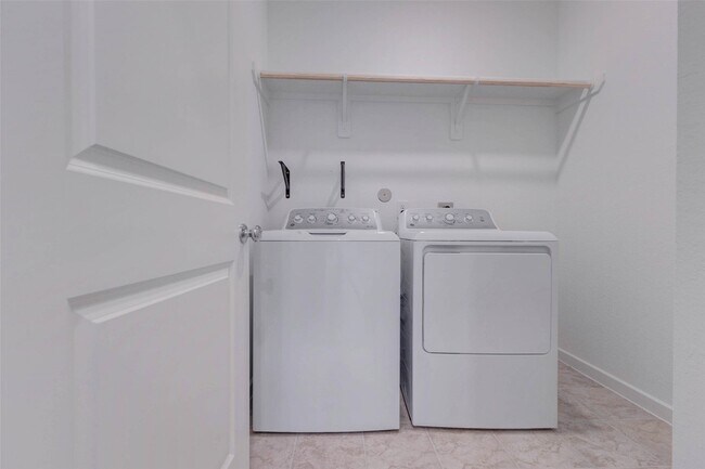 Building Photo - 22135 Ingham Blf Ln