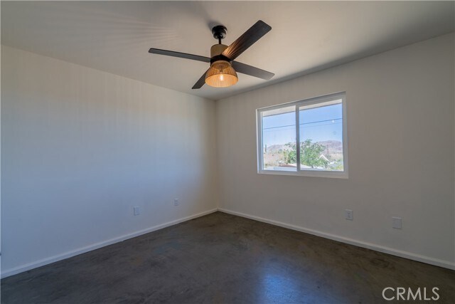 Building Photo - 61638 La Jolla Dr