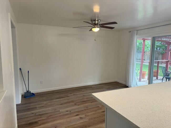Building Photo - 2460 Brookside Way