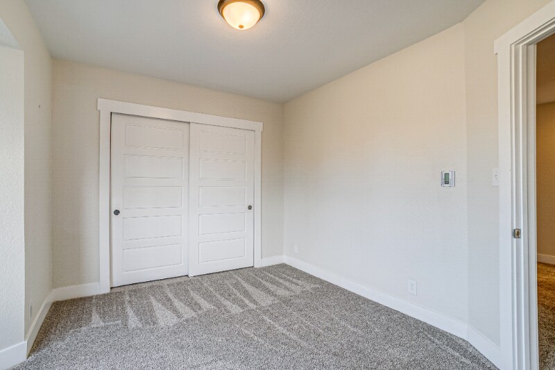 Building Photo - 10490 W Dakota Ave