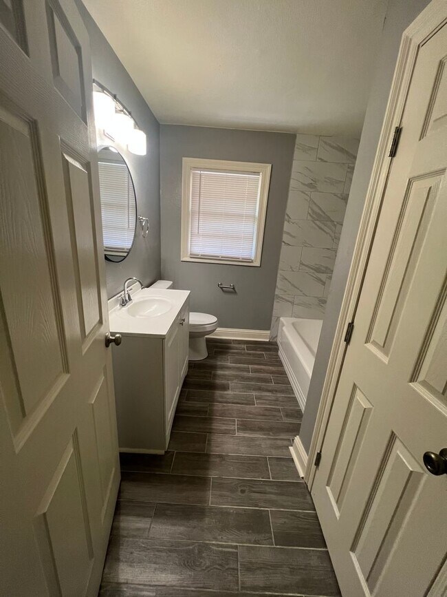 Building Photo - North Shreveport Home