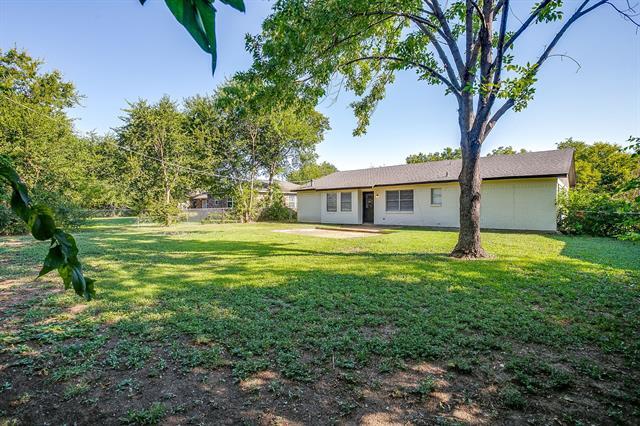 Building Photo - 317 NW Suzanne Terrace