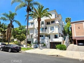 Building Photo - 845 S Plymouth Blvd