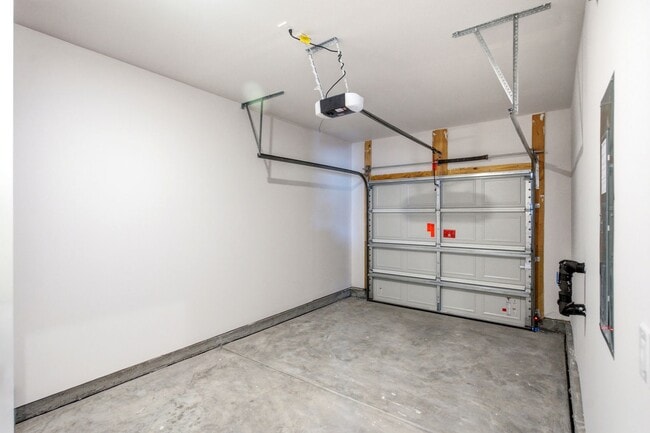 Building Photo - 2132 Osprey Isle Ln SW