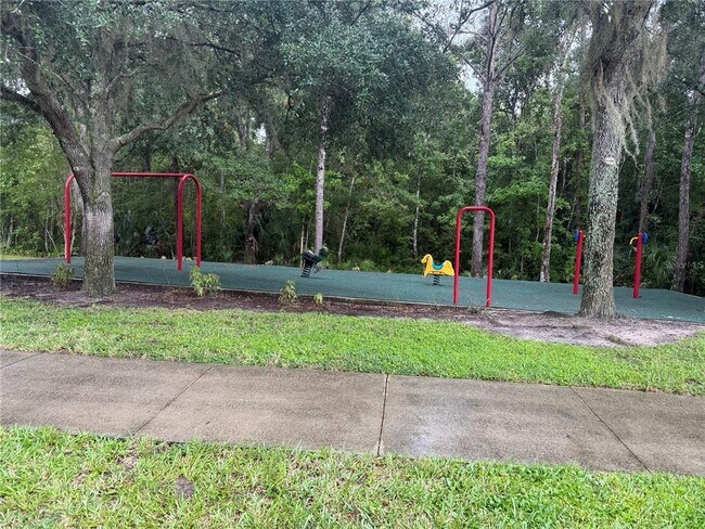 Building Photo - 1675 Royal Ridge Dr