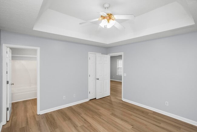 Building Photo - 2029 Williams Valley Dr