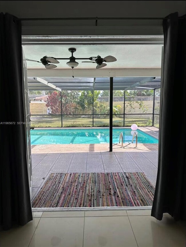 Building Photo - 30255 SW 197th Ave