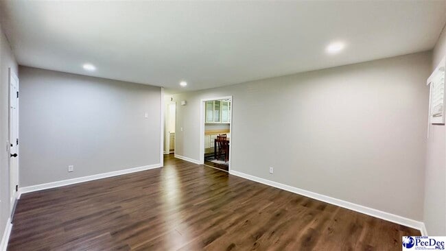 Building Photo - 2109 3rd Loop Rd