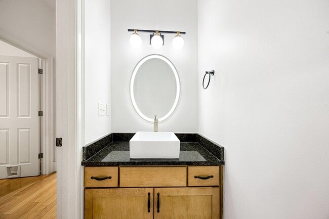 Building Photo - 614 Tennessee St