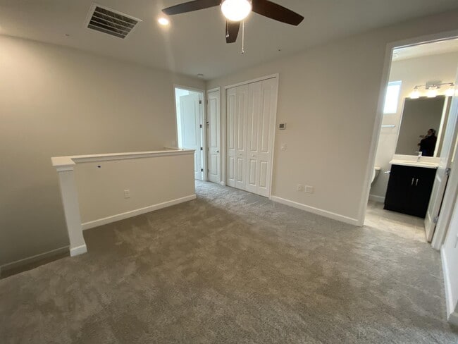 Building Photo - 9005 Via Di Canti Dr