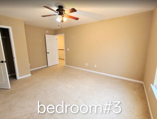 Building Photo - 809 Redden Row