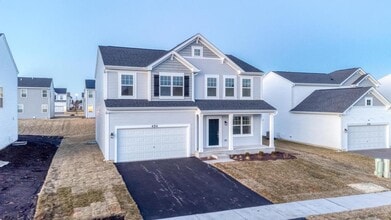 Building Photo - 454 Bower Ln