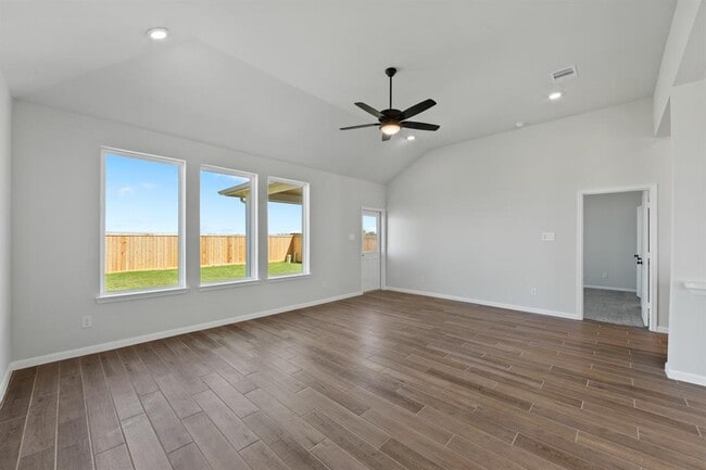 Building Photo - 12318 Liberty Vlg Dr