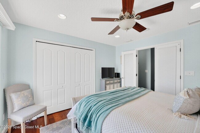 Building Photo - 244 Andros Ave