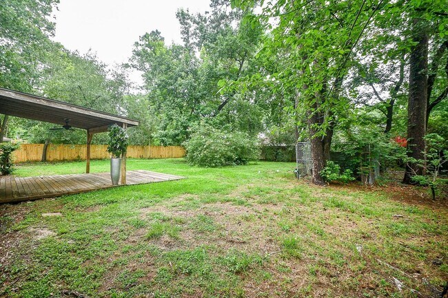 Building Photo - 6702 Spring Leaf Dr