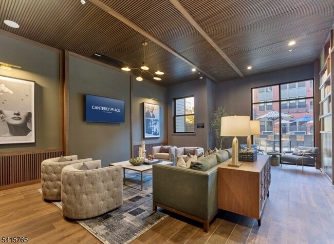 Building Photo - 51 Okner Pkwy