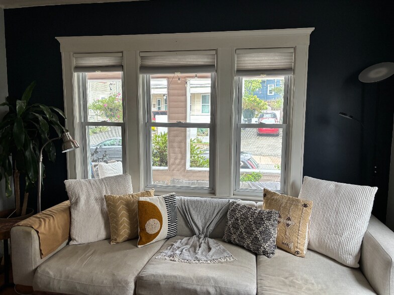 Building Photo - 24 Teele Ave