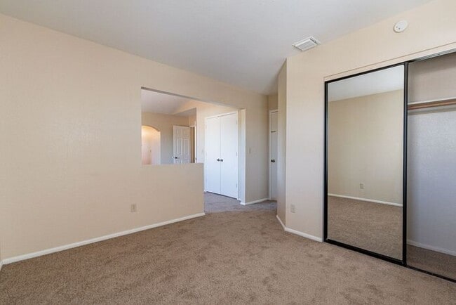 Building Photo - 630 W Cassidy Pl