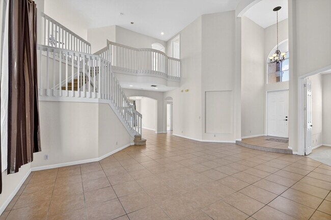 Building Photo - 6068 Pond Bluff Ct