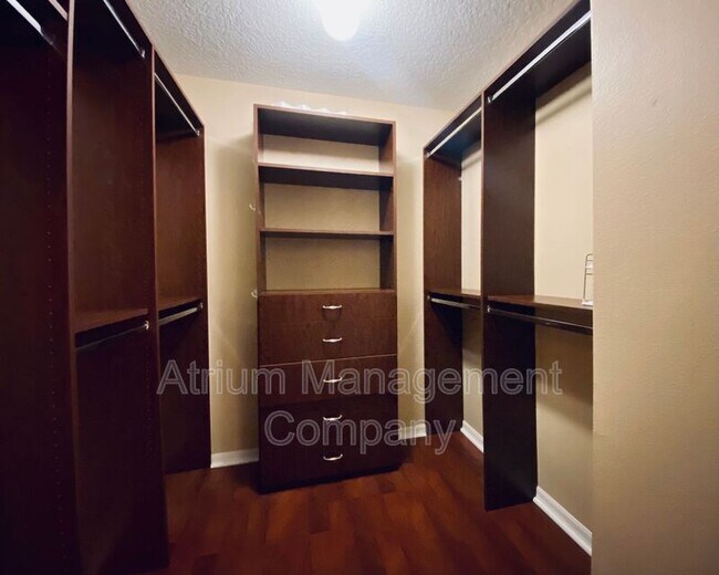 Building Photo - 15412 Amberbeam Blvd