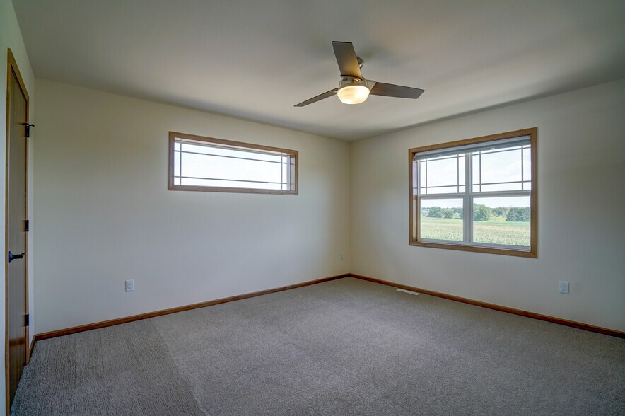 Building Photo - 400 Odyssey Ct