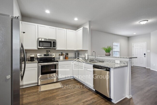 Building Photo - 7145 Pisces Wy