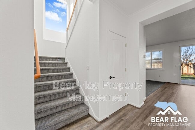 Building Photo - 801 Auburn Woods Ct