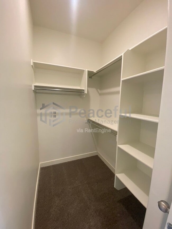 Building Photo - 1036 W 530 S