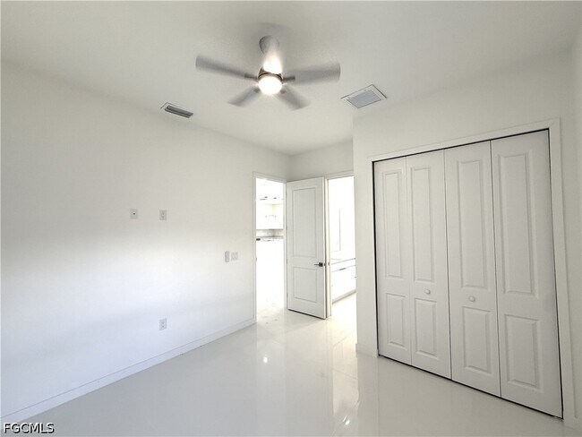 Building Photo - 4331 NW 31st Terrace